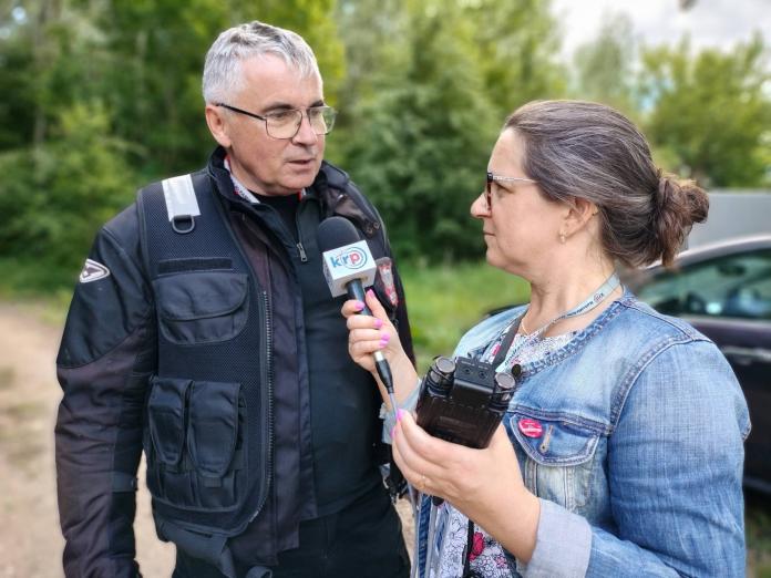Motocykliści i kawalerzyści spotkali się nad Bugiem /I/