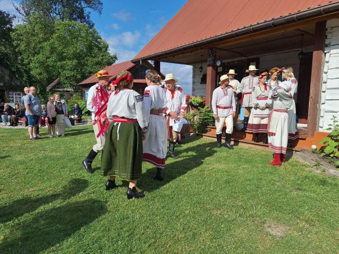 Dwa dni zabawy, smaków i dawnych obrzędów w Hołownie